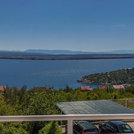 In Dramalj 41384 Apartamento *