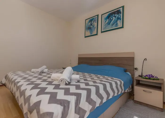 Apartment In Dramalj 41384
